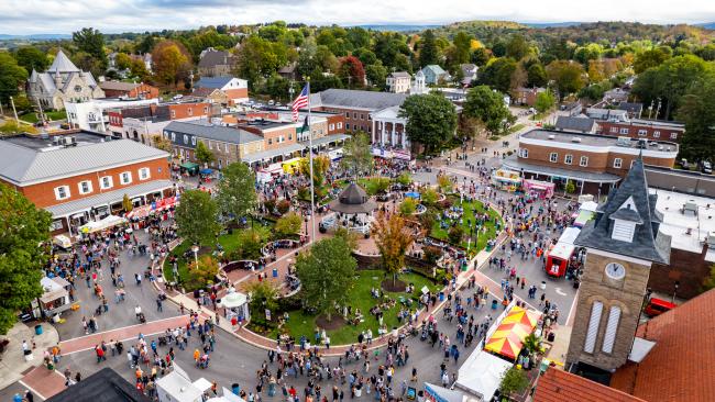 Fort Ligonier Days attracts a crowd to the diamond.