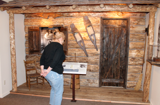 Cabin Exhibit at the Tread of Pioneers Museum