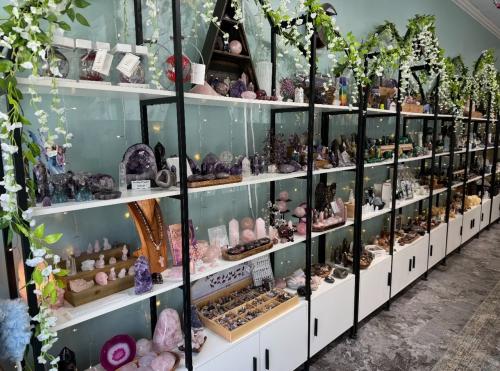 Phenomenal Love Shelves