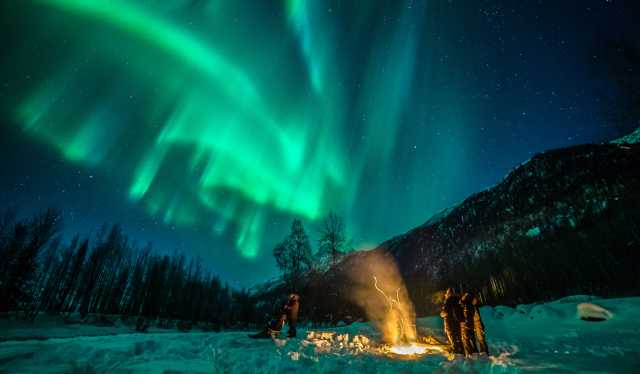 Winter Solstice In Alaska Celebrate Winter Holidays In Anchorage