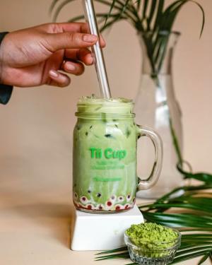 Matacha Tea Glass drink