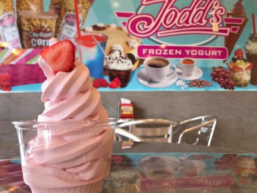 Todd's Strawberry Ice Cream 