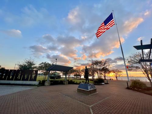 Veterans Memorial Park