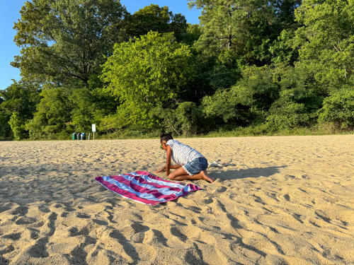 Influencer - Yatzuri Thomas - Jamestown Beach