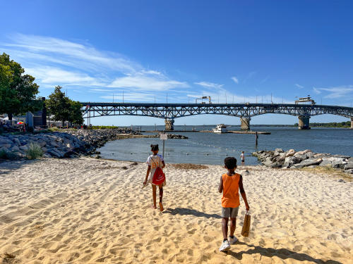 Influencer - Yatzuri Thomas - Yorktown Beach