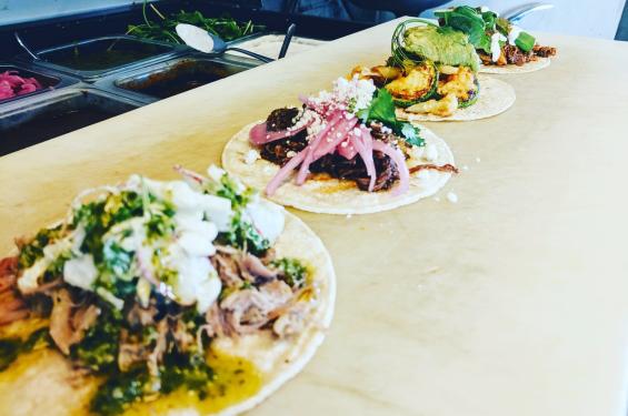 Fácil Taqueria