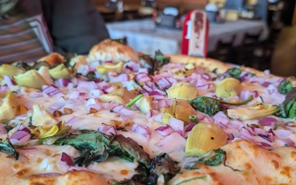 bigfoot pizza and bar