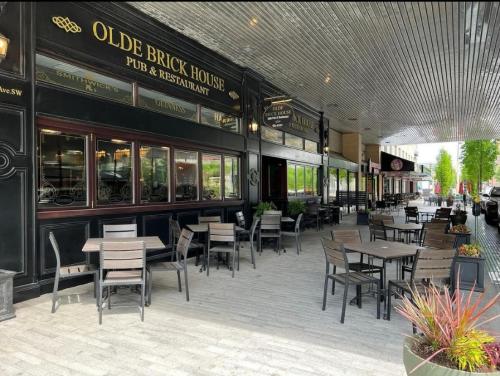 Olde Brick House Pub Patio