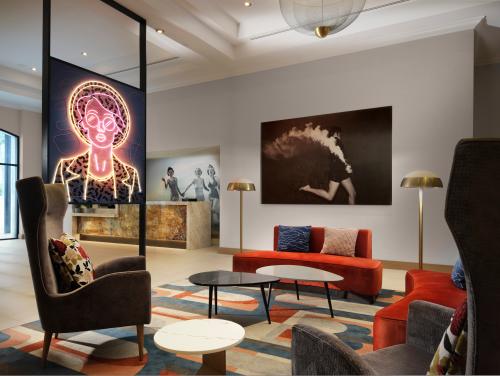 Lobby of Hotel Zessa