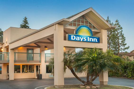 Days_Inn_Redwood_City.jpg