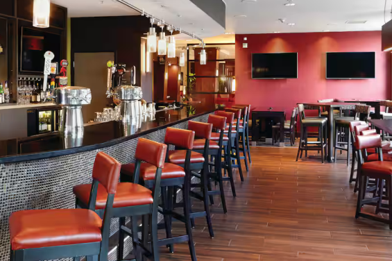 DoubleTree Brisbane restaurant & bar