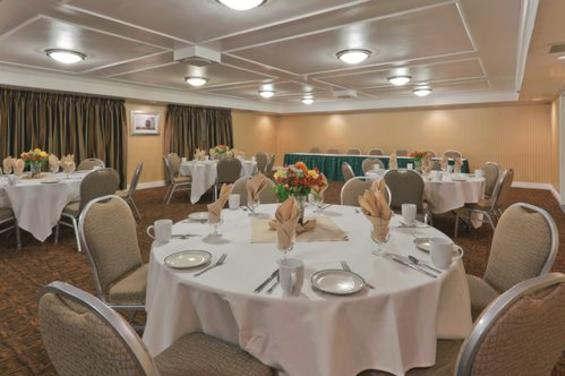 Holiday Inn & Suites San Mateo San Francisco SFO (2) - Banquet Room