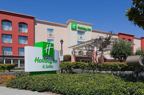 Holiday_Inn__Suites_San_Mateo.jpg