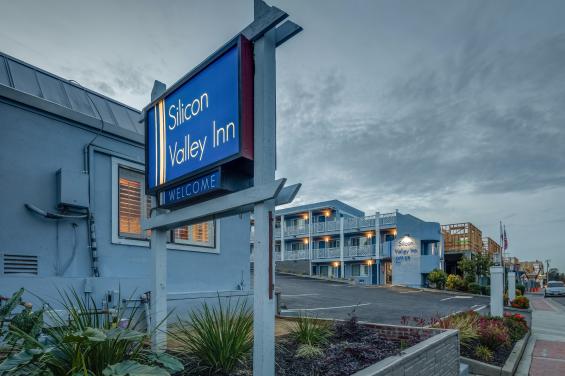 Motel Signboard