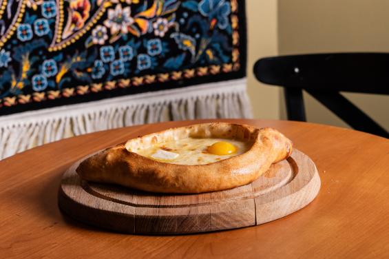 Khachapuri Adjaruli