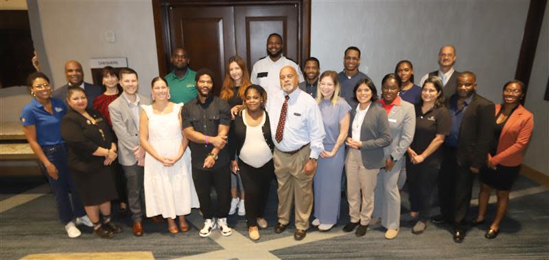 Grad Photo Hosp Cert