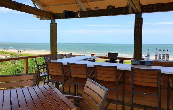 Savor Sunny Days And Cool Tails At Cape Cod S Best Beach Bars Tails At Cape Cod S Best Beach Bars