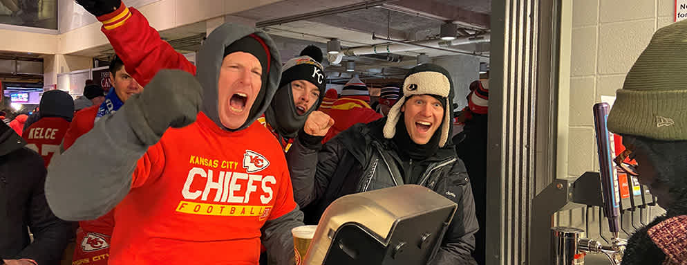 chiefs-fans-excited chiefs-fans-excited
