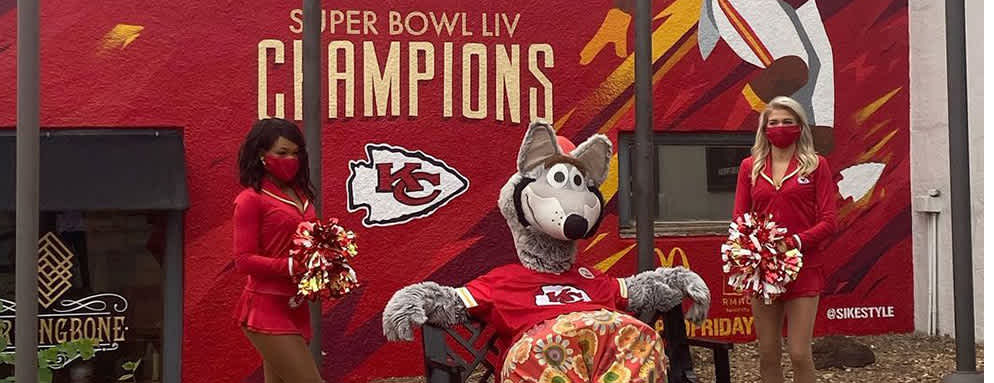 chiefs-tailgate-in-overland-park chiefs-tailgate-in-overland-park