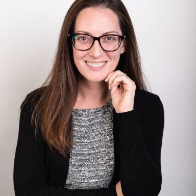 Heather Saez headshot