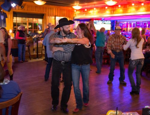 couple dancing