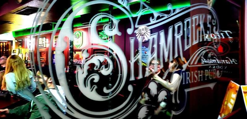 Logo on front door of Shamrocks' Irish Pub in Palm Springs