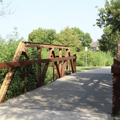 Bridge at Cottonwood Creek