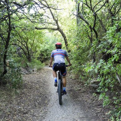 Joe riding at Frisco mtb trail