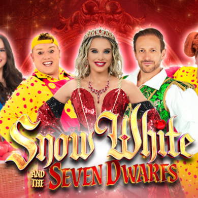 Snow White and the seven dwarfs pantomine cast