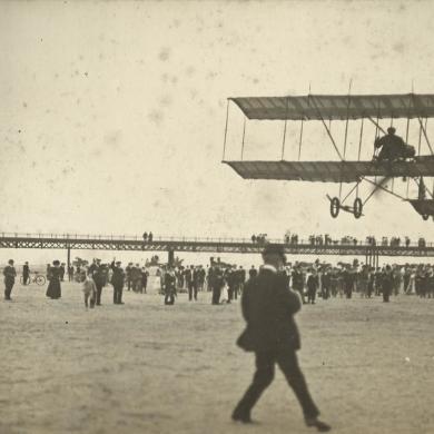 Early Aviation on Southport Beach