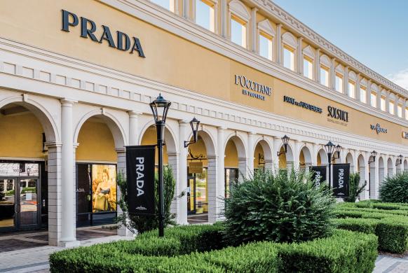 Which is more expensive, Prada or Gucci? - Quora