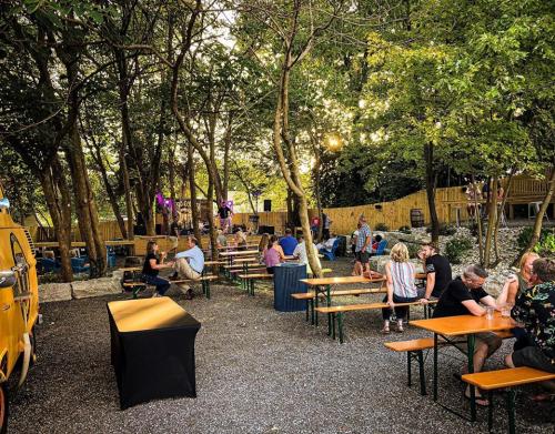 Outdoor picnic area at Floyd County Brewing