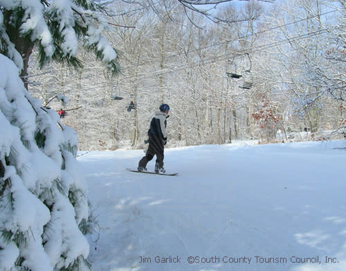 Snowboarder