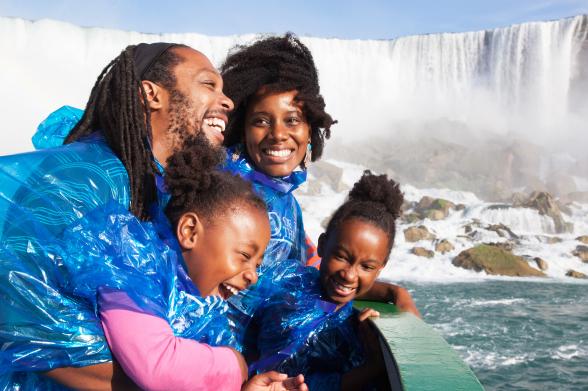 Maid of the mist family of four on maid of the mist boat tour