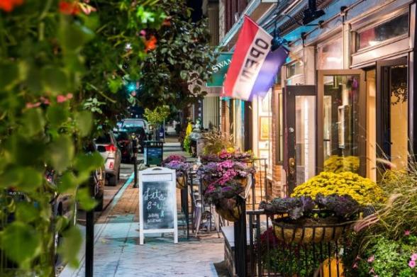 Main Street in Catskill at night