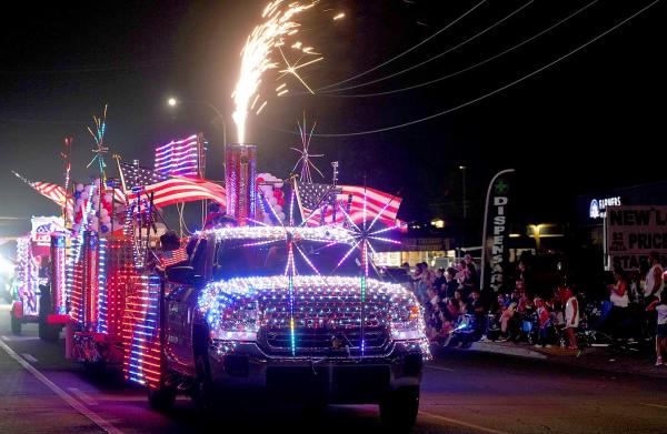Electric Light Parade 1
