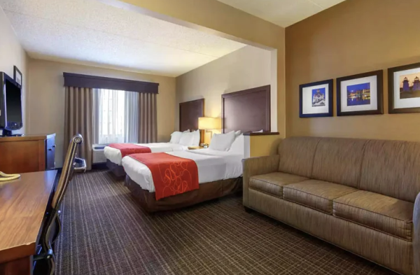 Comfort Suites