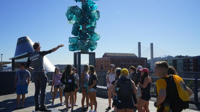 Chris Staudinger leading a Pretty Gritty tour