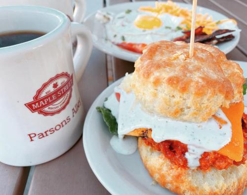 maple street biscuit company