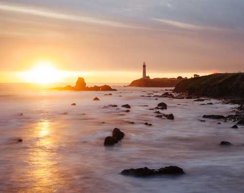 Sunset-at-Pigeon-Point-Lighthouse