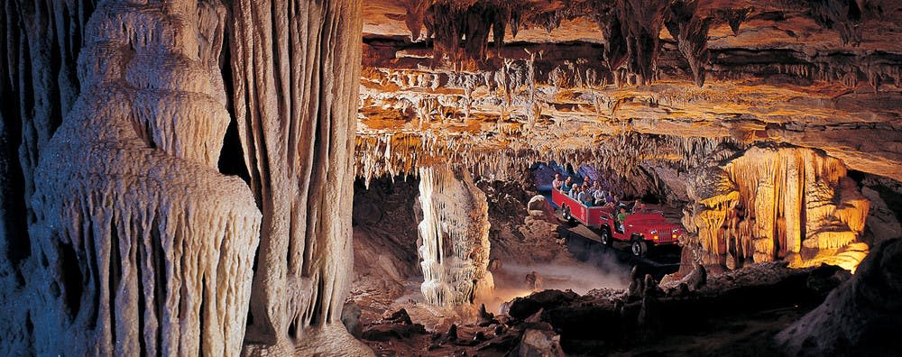 fantastic-caverns-hall-of-giants-by-fantastic-caverns
