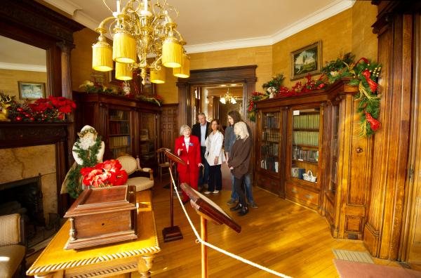 Howard Steamboat Museum Christmas