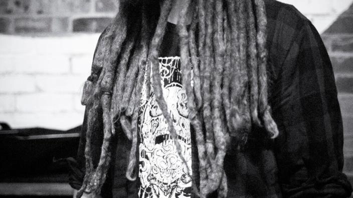 Live Music by Bruce Islandmind