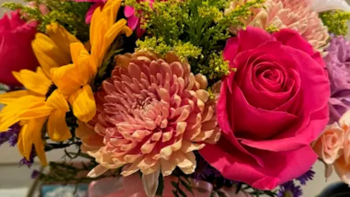 Jessica's Flowers & Gifts