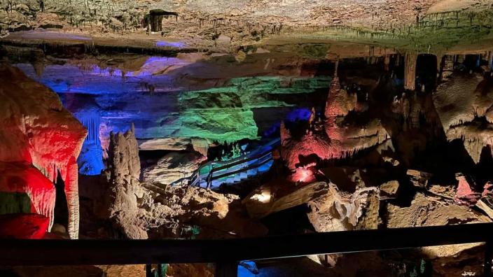 Raccoon Mtn Caverns Celebrates Dad