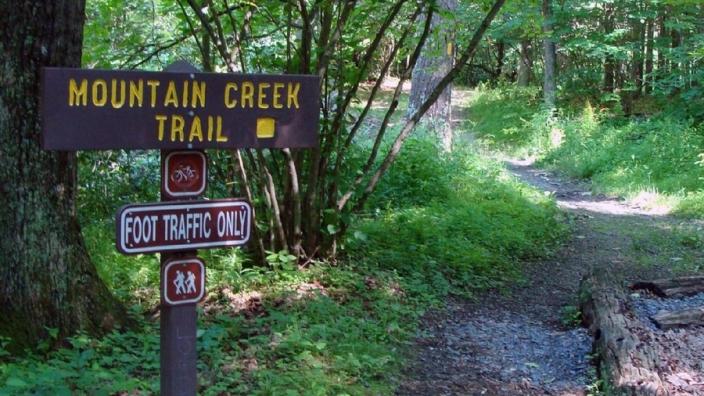 Mountain trails hotsell near me