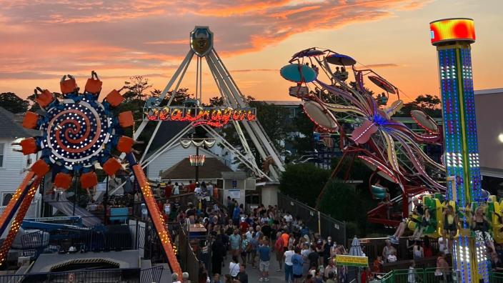 Funland1_46EE9445-D67B-5172-
