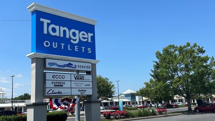 Tanger Outlets