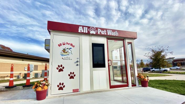 Paw paw's self shop serve dog wash