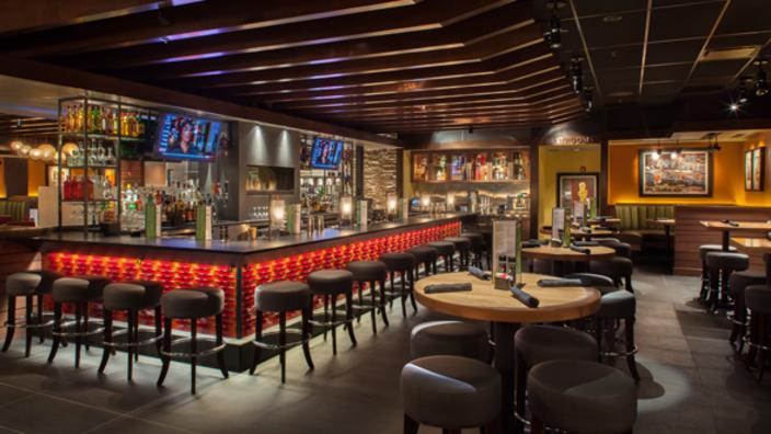 Houlihan's happy hour sales